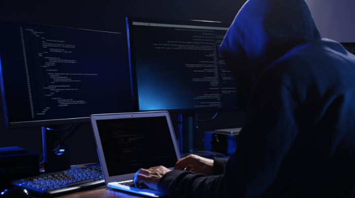 cau chuyen an ninh mang.png