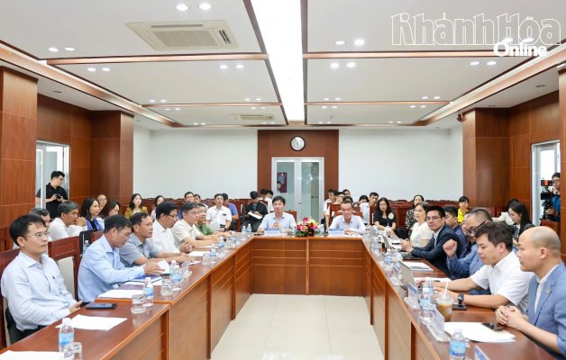 7430f306f89174cf2d80.jpg 7430f306f89174cf2d80.jpg